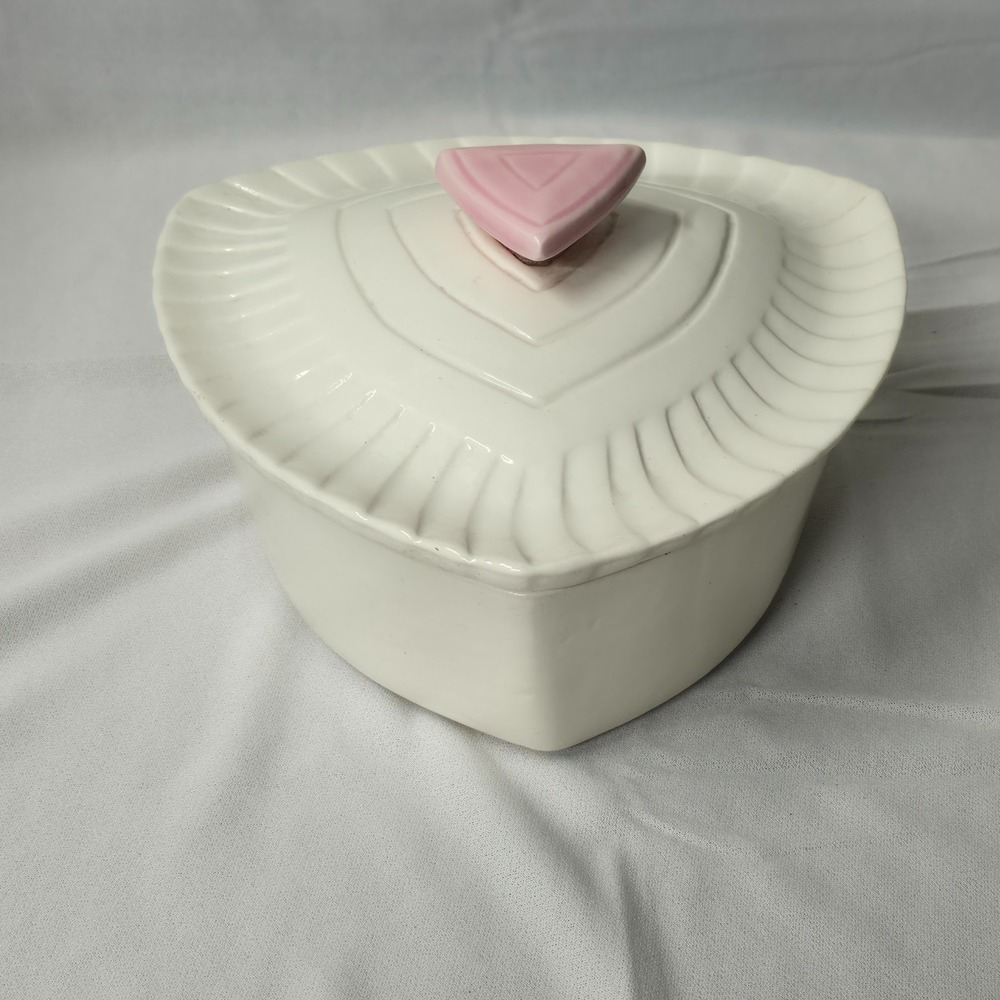 Vintage Mid-Century Modern California Triangular Casserole Pottery Dish